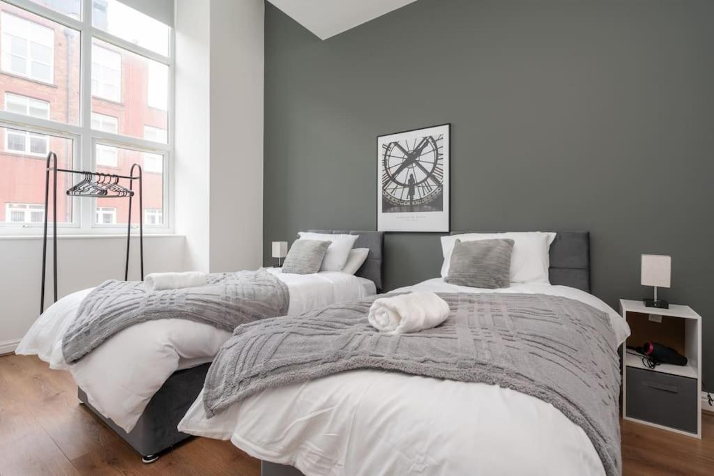 Apartamento Edge With Car Park, Perfect For Contractors, Professionals, Relocators Huge Long Term Savings *