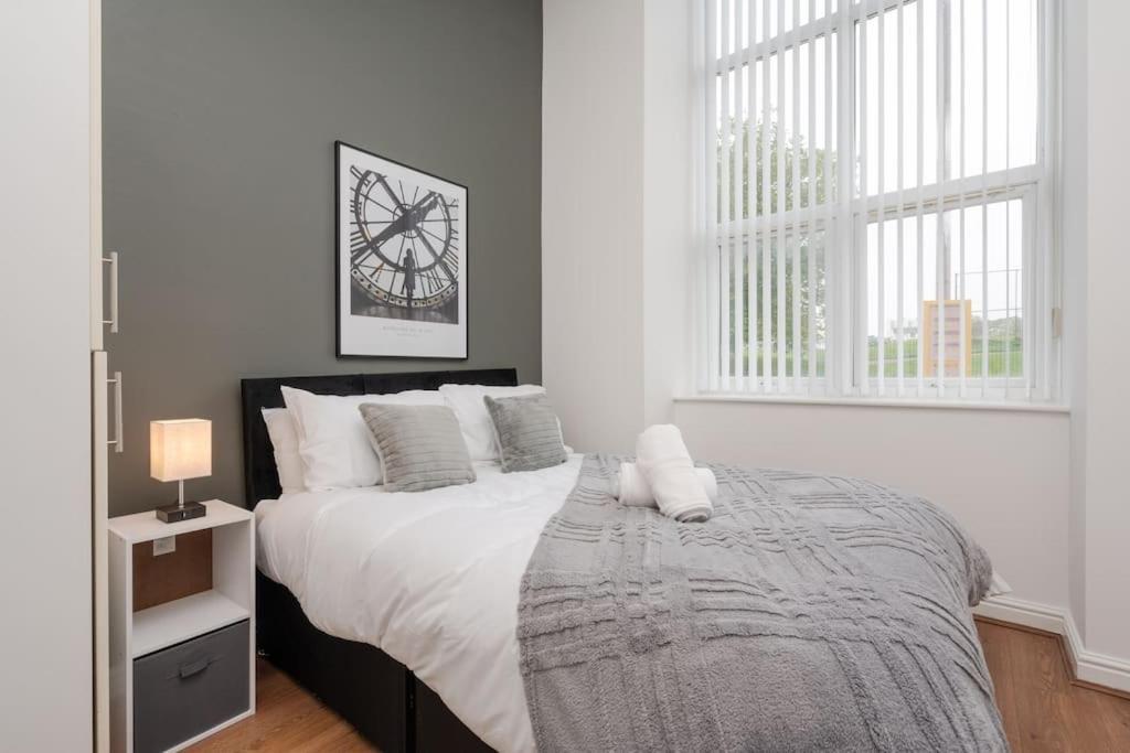 Edge With Car Park, Perfect For Contractors, Professionals, Relocators Huge Long Term Savings Apartamento Liverpool